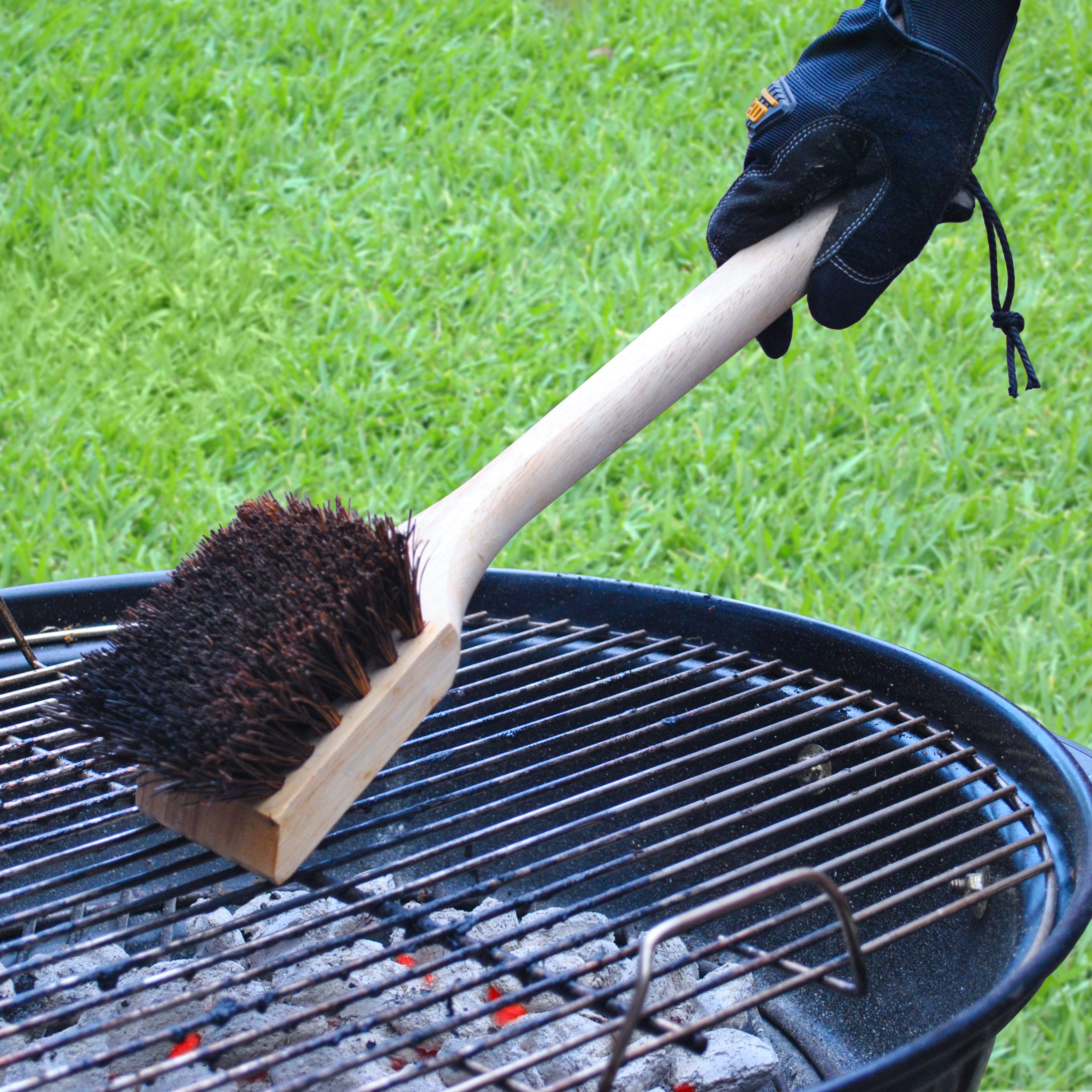 Wooden Grill Brush and Scraper